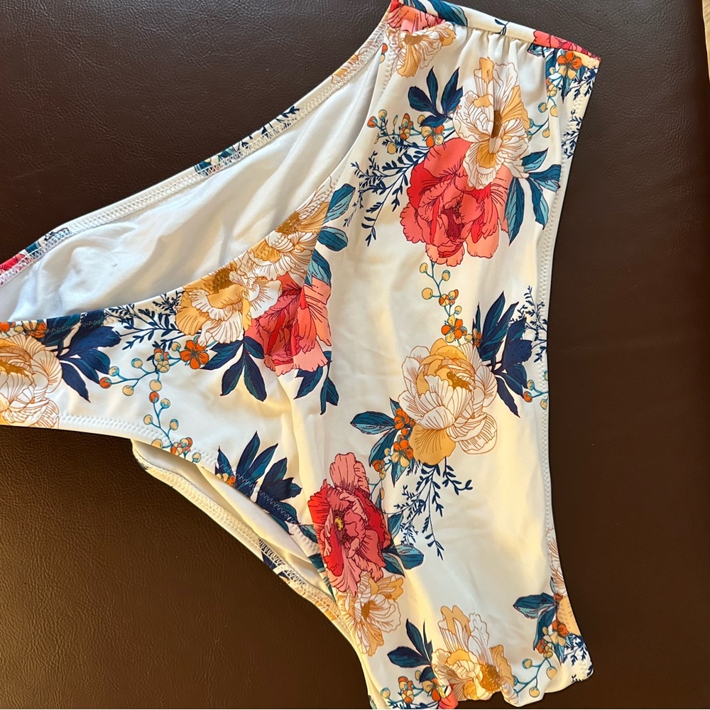 Cupshe Floral Bikini Bottom - Red, Yellow, Blue